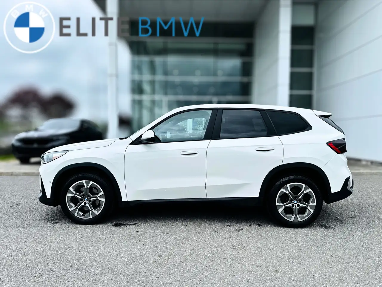 BMW X1 photo BMW X1