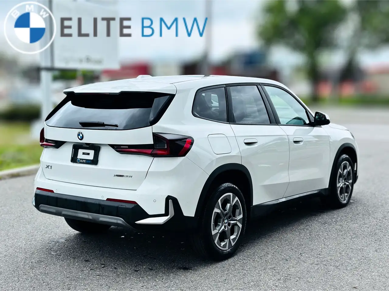 BMW X1 photo BMW X1