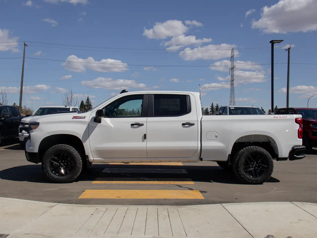 Chevrolet Silverado 1500 снимка Chevrolet Silverado 1500