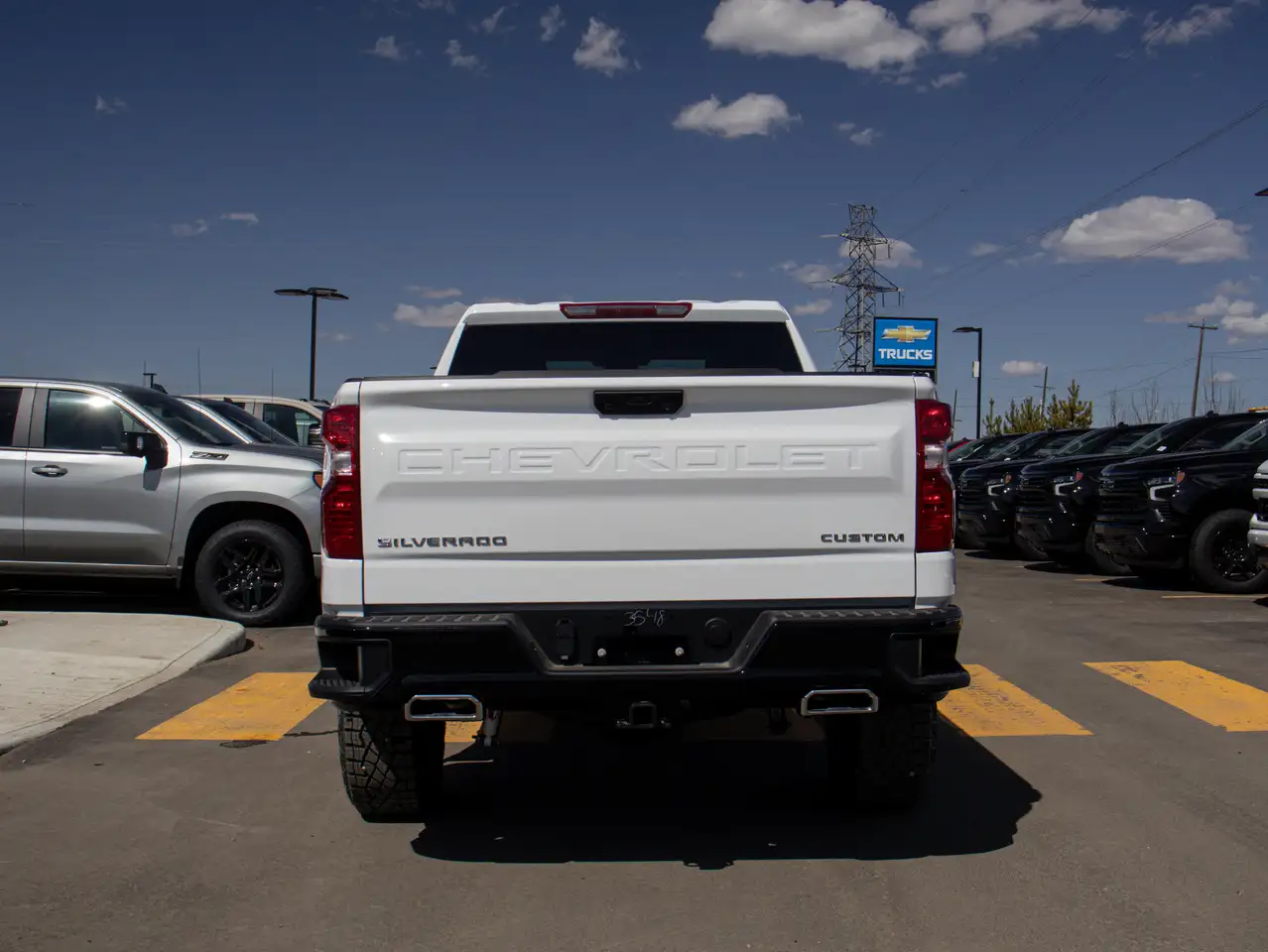 Chevrolet Silverado 1500 снимка Chevrolet Silverado 1500