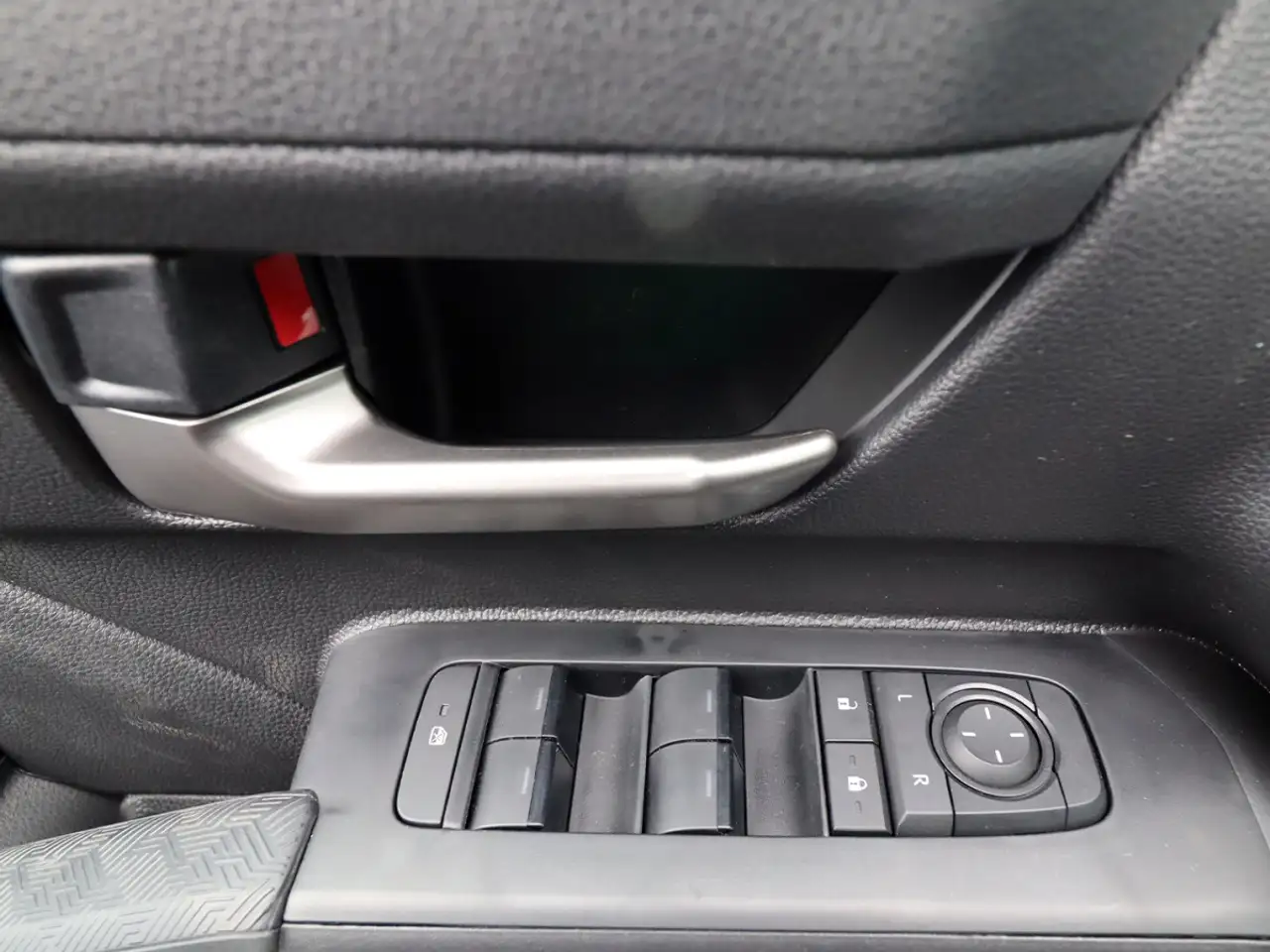 Toyota Tacoma снимка Toyota Tacoma