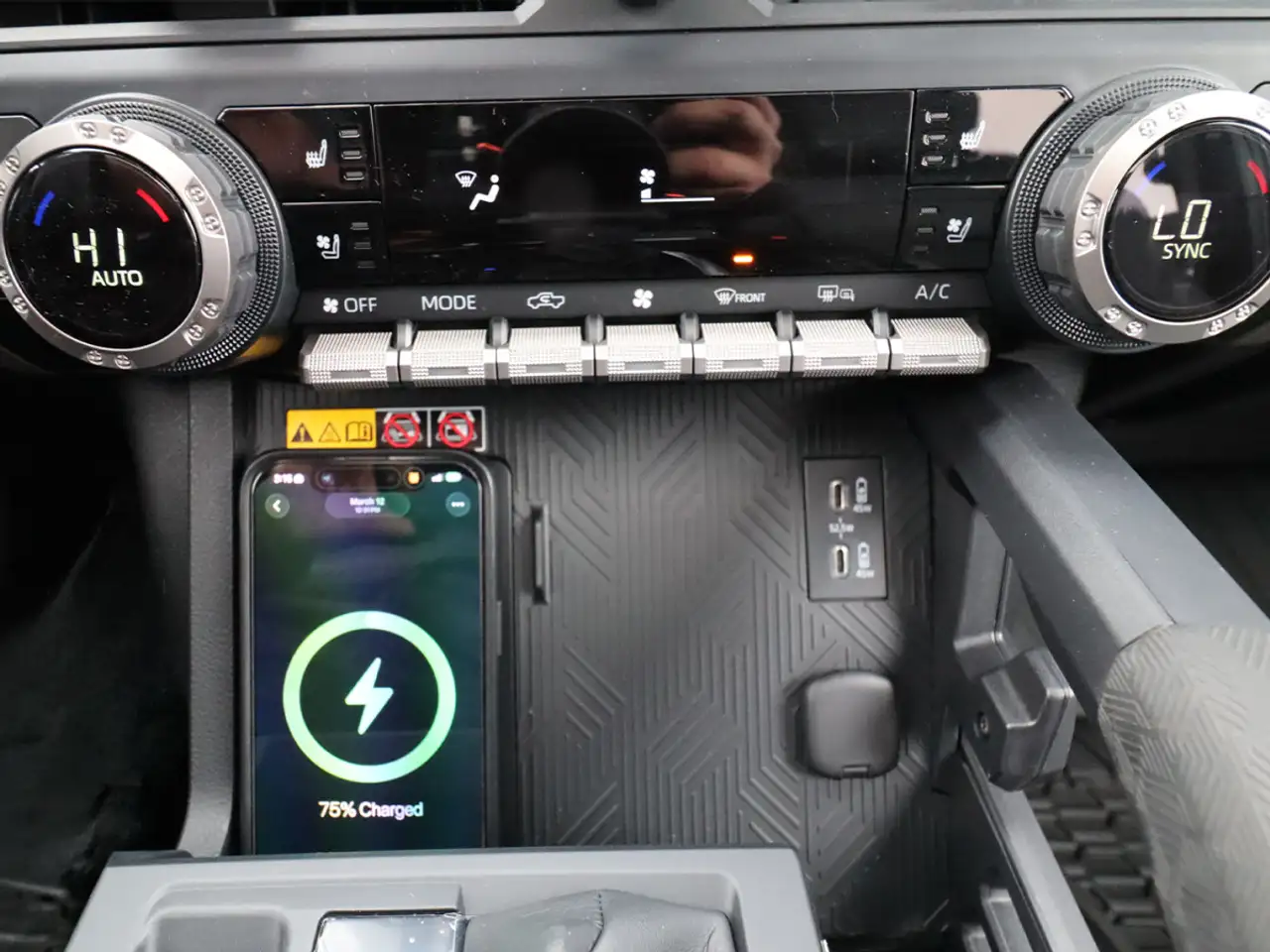 Toyota Tacoma снимка Toyota Tacoma
