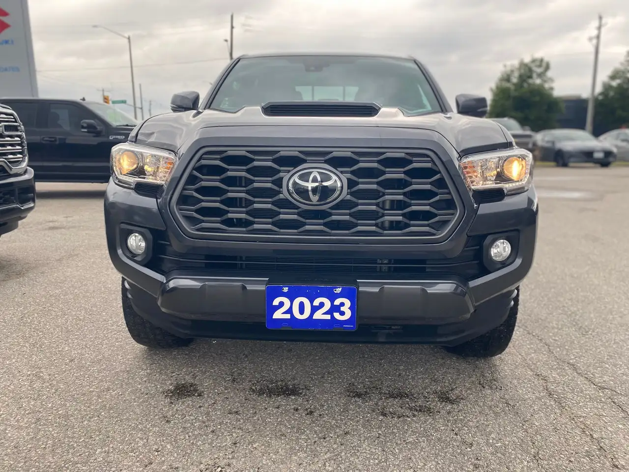 Toyota Tacoma photo Toyota Tacoma