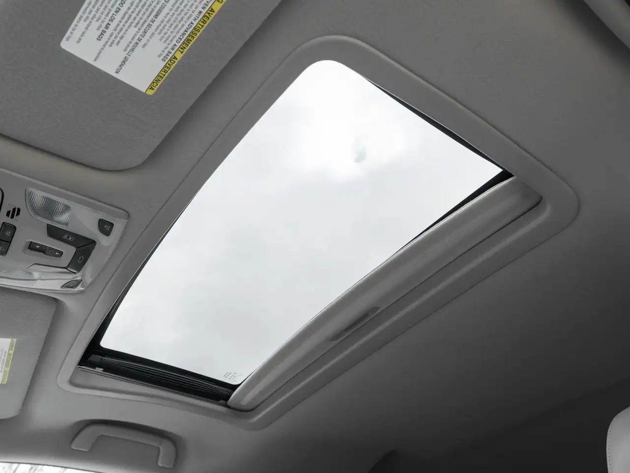 Toyota Sienna снимка Toyota Sienna