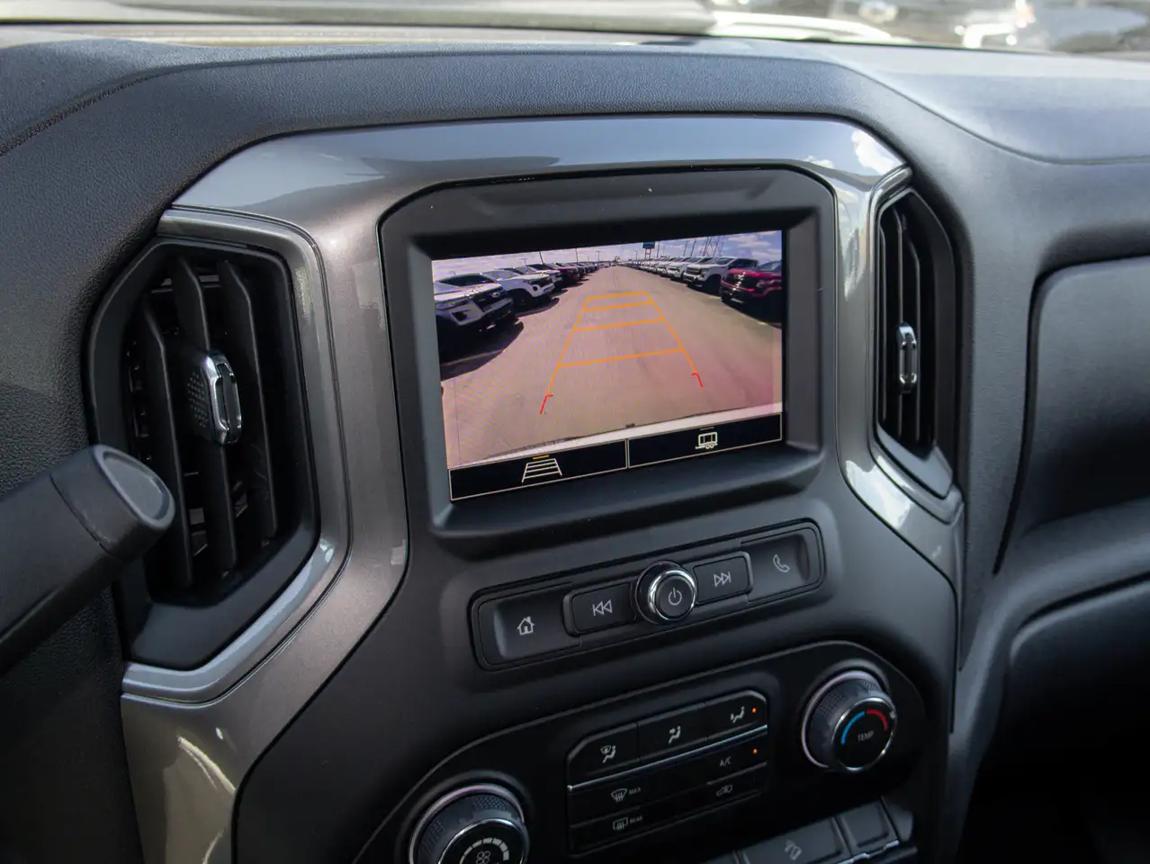 Chevrolet Silverado 1500 снимка Chevrolet Silverado 1500