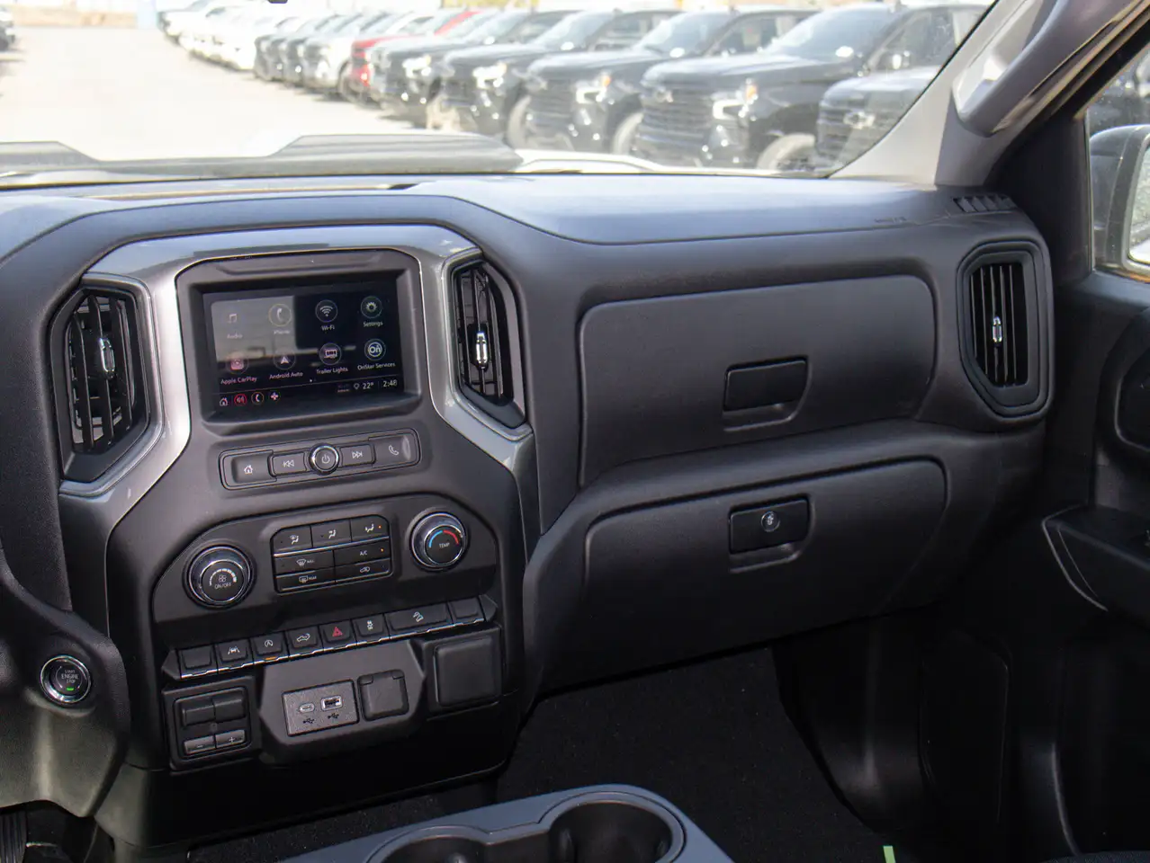 Chevrolet Silverado 1500 снимка Chevrolet Silverado 1500