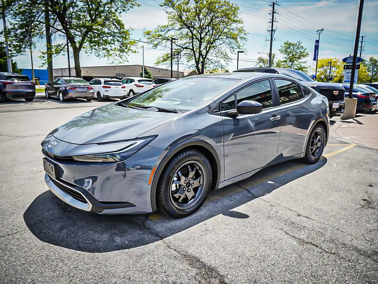 Toyota Prius Prime снимка Toyota Prius Prime