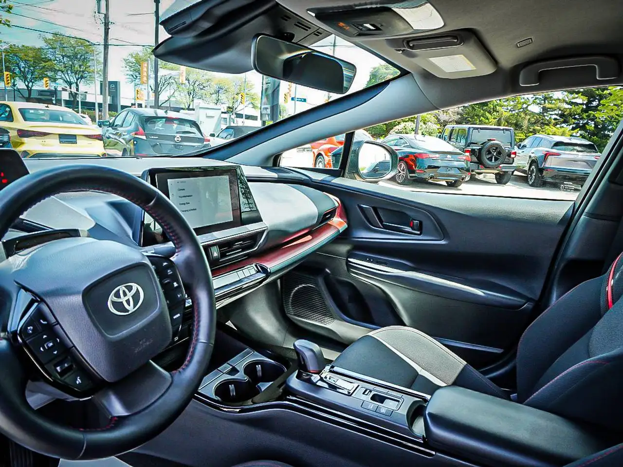 Toyota Prius Prime снимка Toyota Prius Prime
