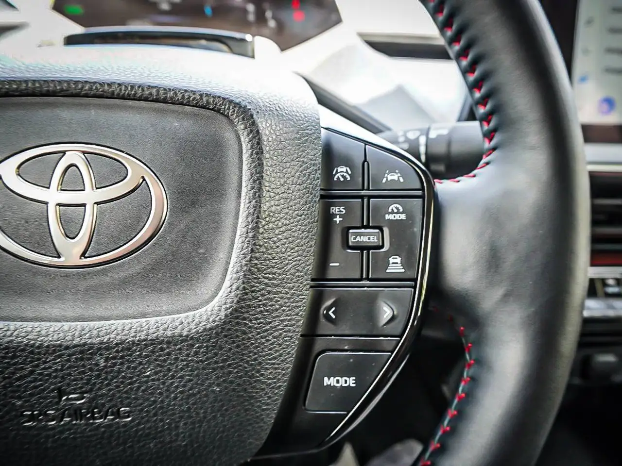 Toyota Prius Prime снимка Toyota Prius Prime