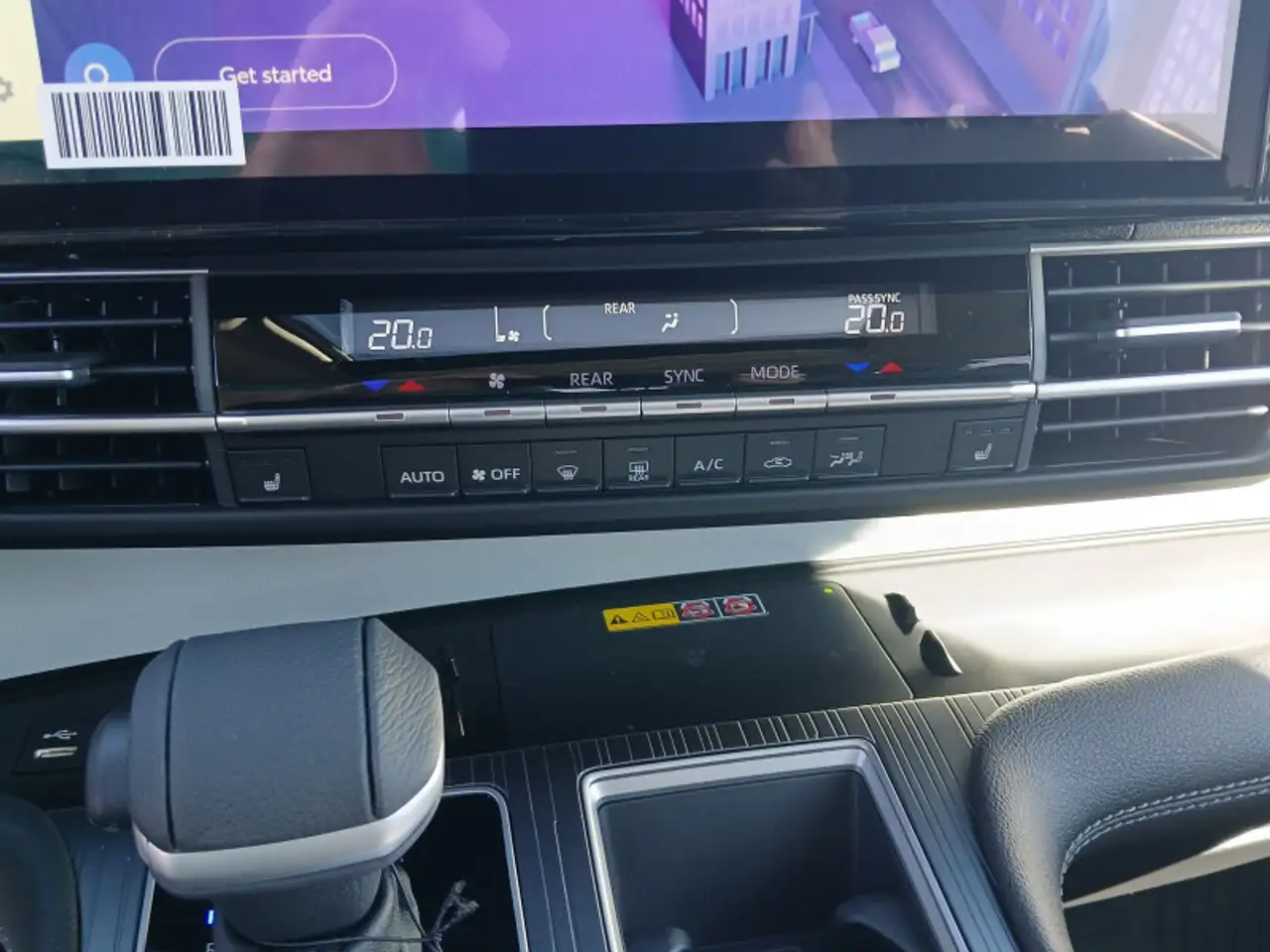 Toyota Sienna снимка Toyota Sienna