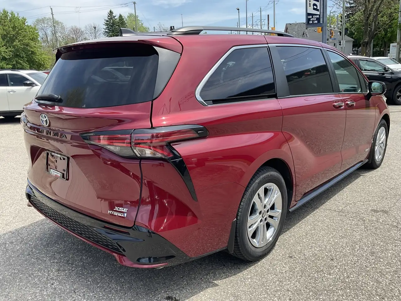 Toyota Sienna снимка Toyota Sienna