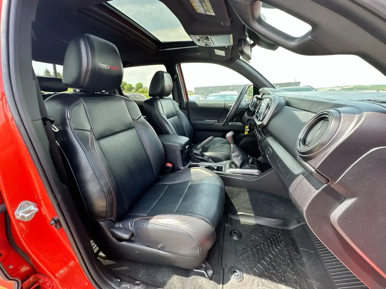Toyota Tacoma снимка Toyota Tacoma