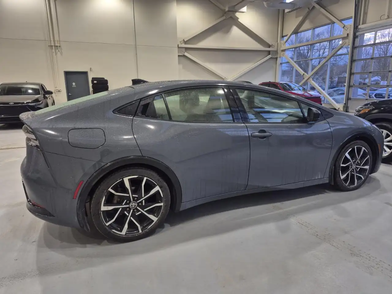 Toyota Prius Prime снимка Toyota Prius Prime