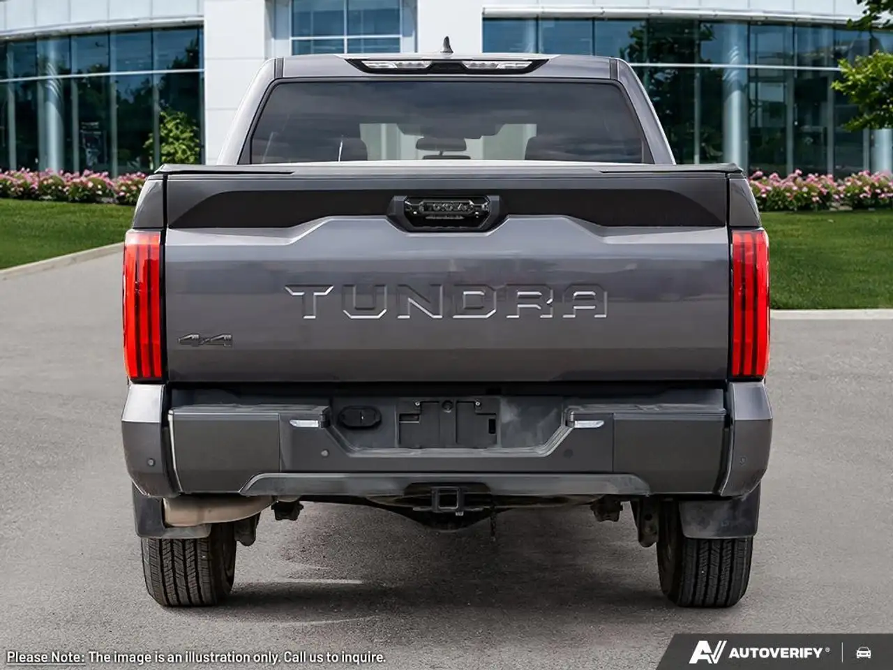 Toyota Tundra снимка Toyota Tundra