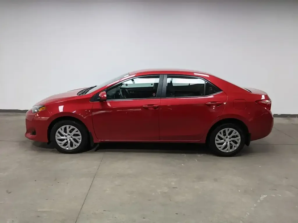 Toyota Corolla снимка Toyota Corolla