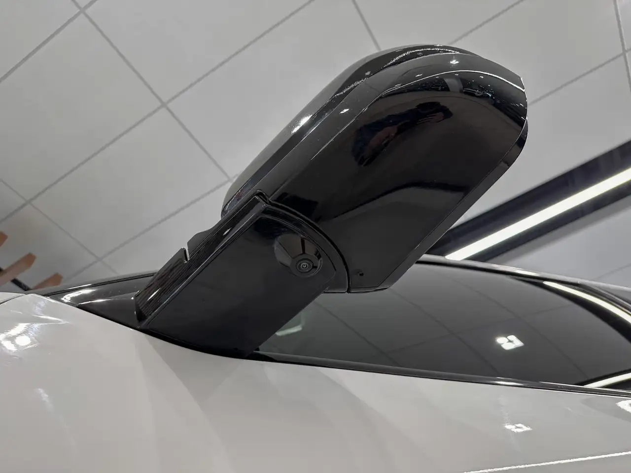 Toyota Tundra снимка Toyota Tundra