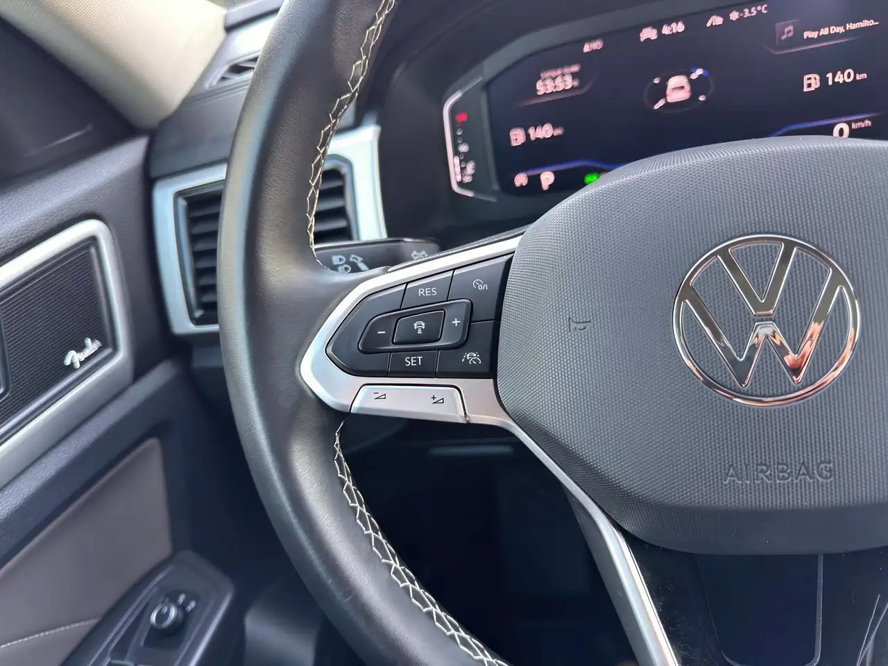 Volkswagen Atlas снимка Volkswagen Atlas