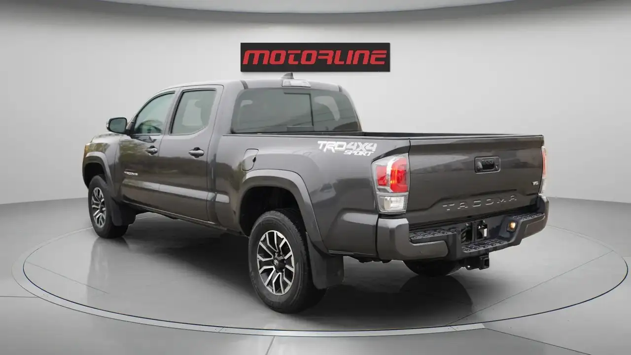 Toyota Tacoma снимка Toyota Tacoma