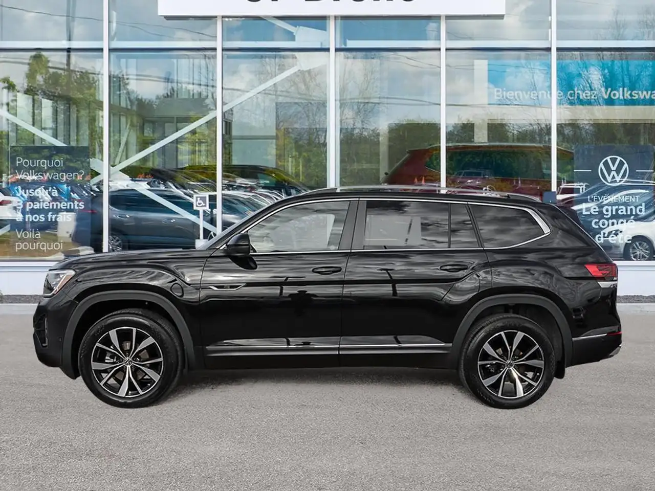 Volkswagen Atlas снимка Volkswagen Atlas