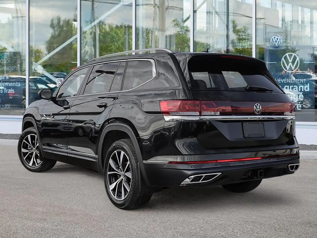 Volkswagen Atlas снимка Volkswagen Atlas