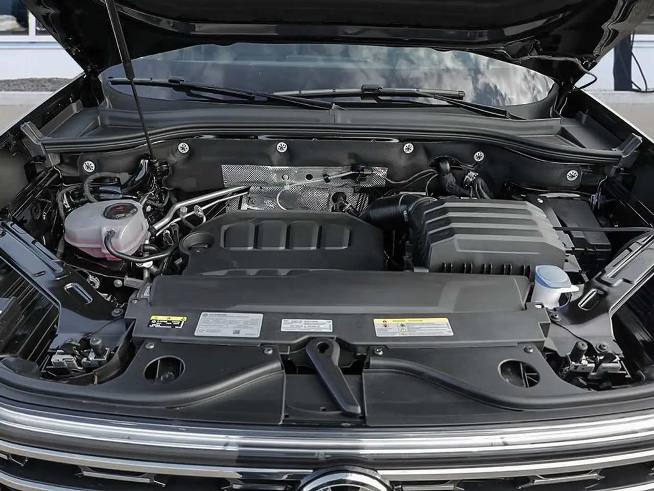 Volkswagen Atlas снимка Volkswagen Atlas