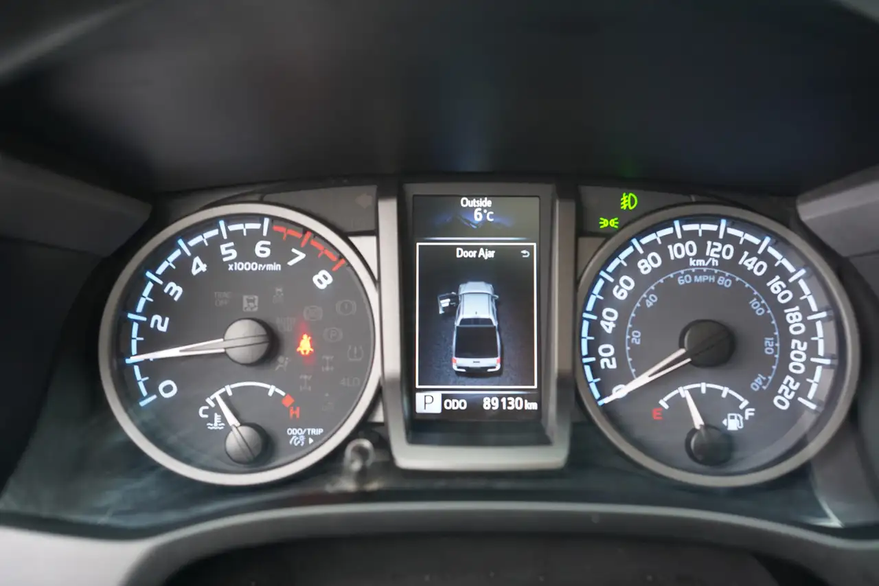 Toyota Tacoma снимка Toyota Tacoma
