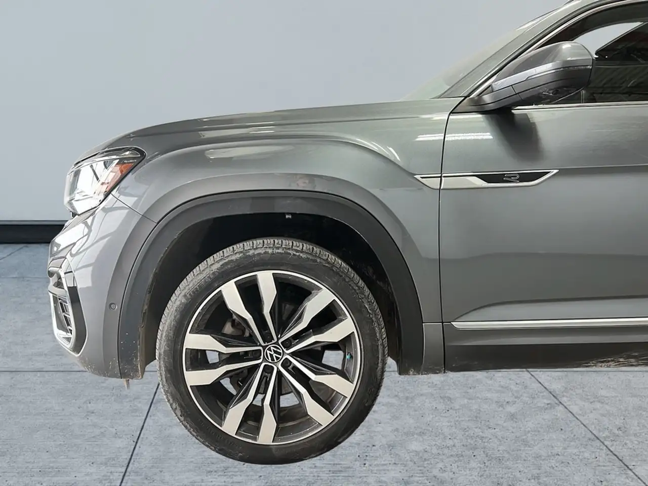 Volkswagen Atlas photo Volkswagen Atlas