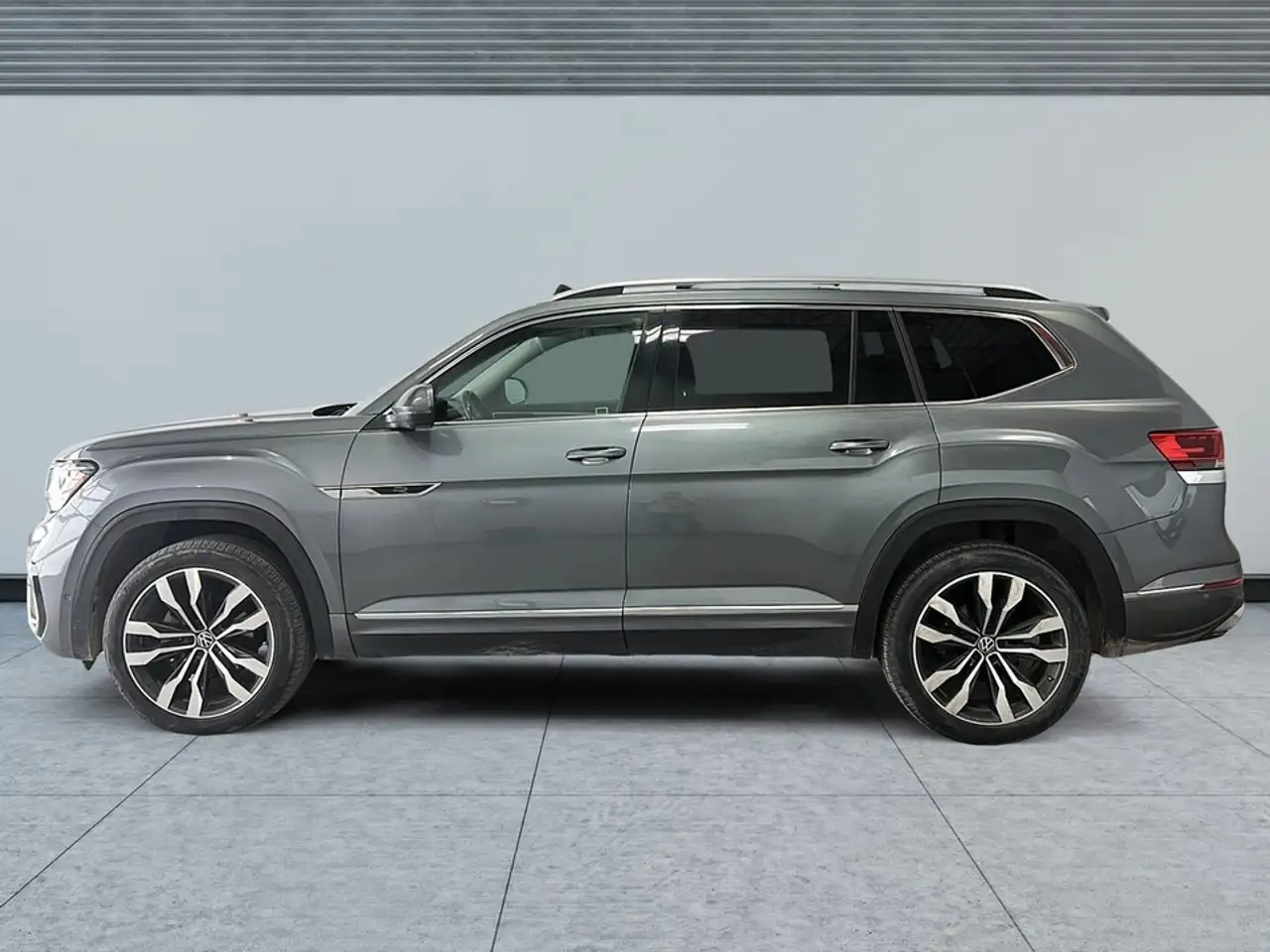 Volkswagen Atlas photo Volkswagen Atlas