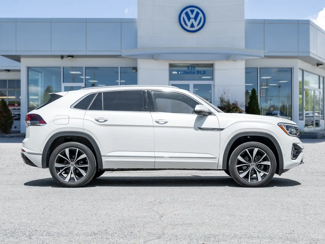 Volkswagen Atlas photo Volkswagen Atlas