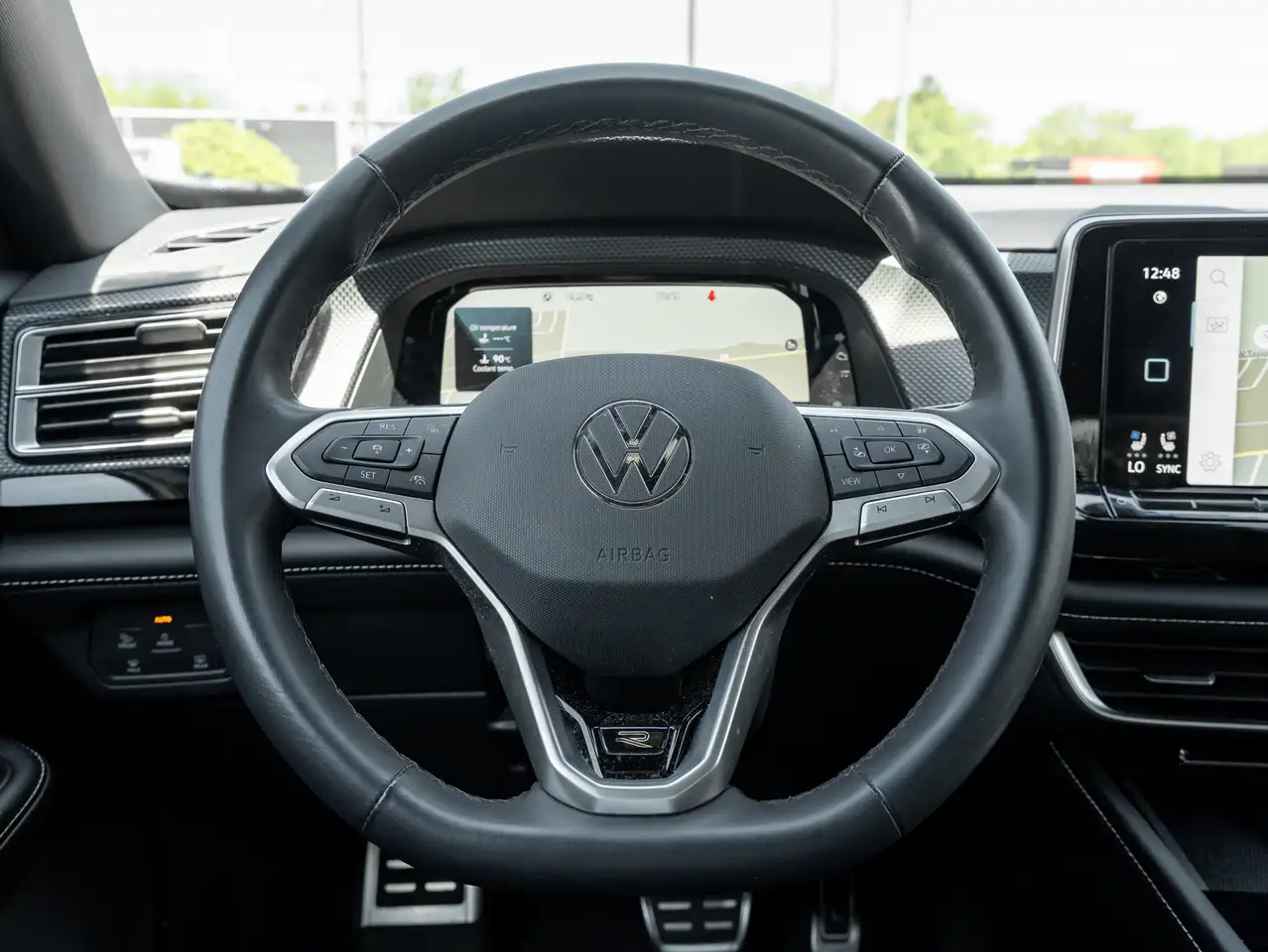 Volkswagen Atlas photo Volkswagen Atlas