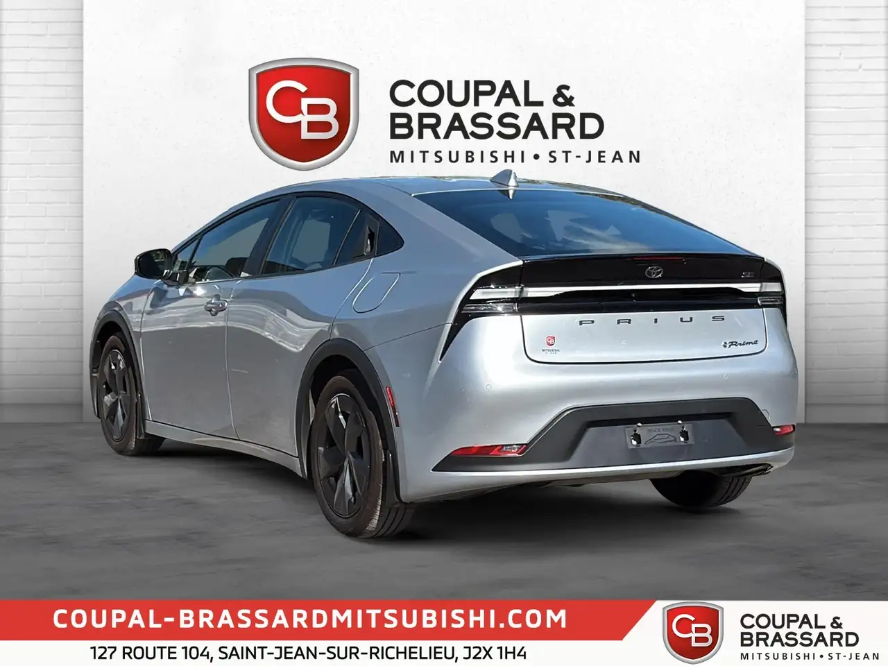 Toyota Prius Prime снимка Toyota Prius Prime