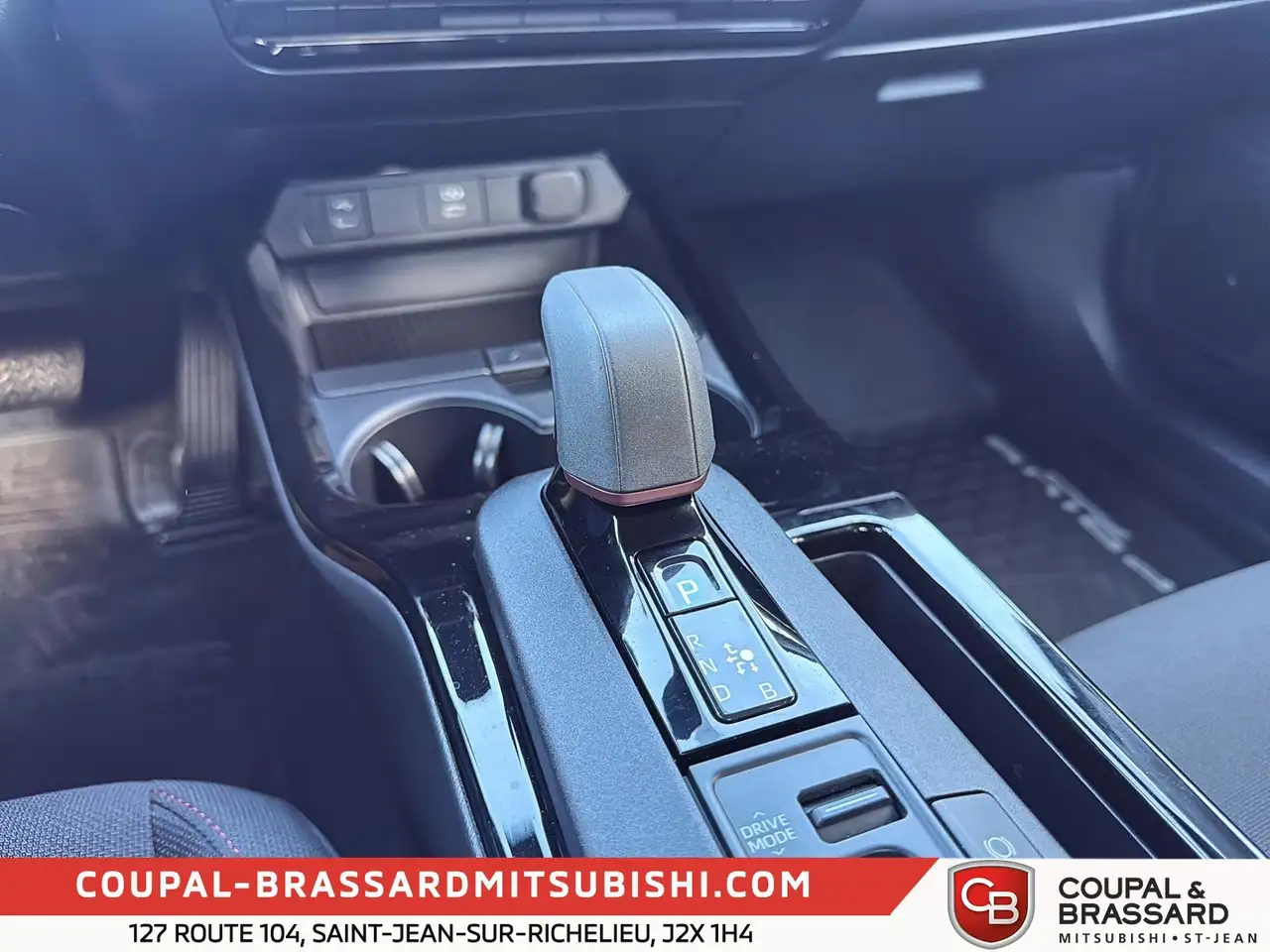 Toyota Prius Prime снимка Toyota Prius Prime