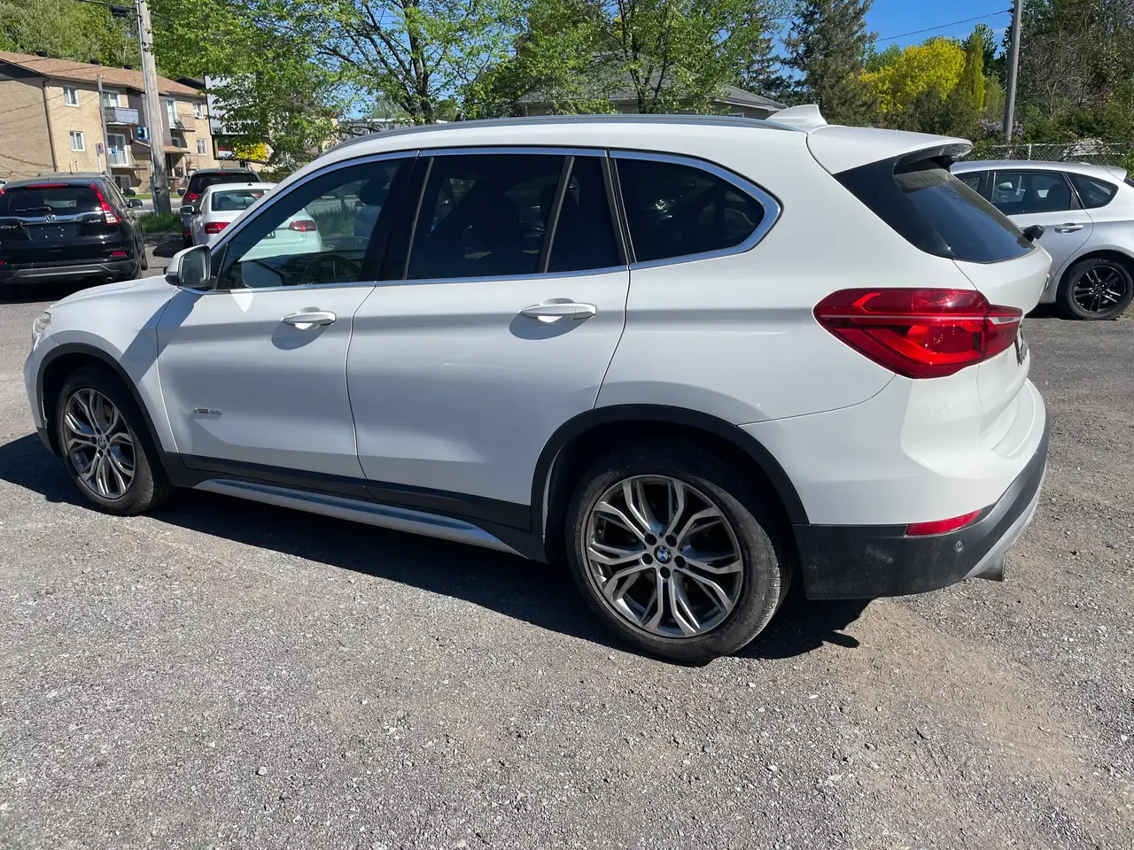 BMW X1 photo BMW X1