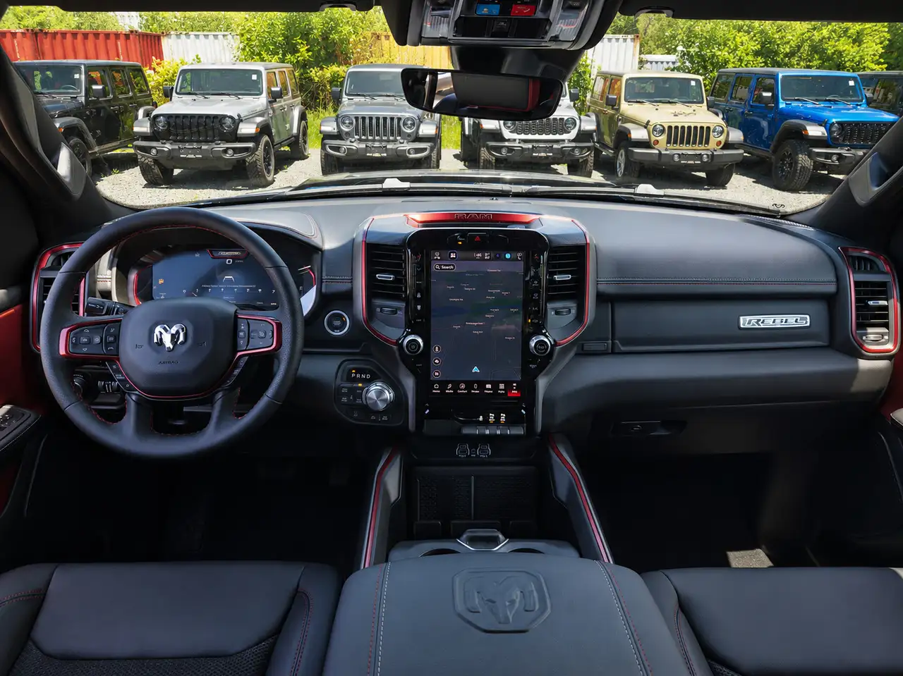 RAM 1500 снимка RAM 1500