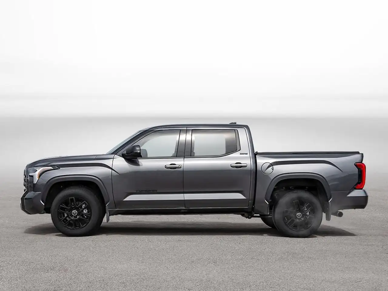 Toyota Tundra снимка Toyota Tundra