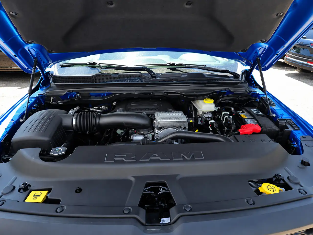 RAM 1500 снимка RAM 1500