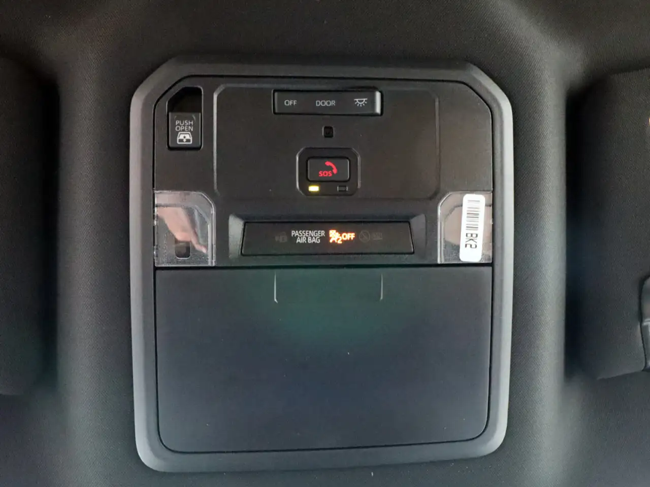 Toyota Tundra снимка Toyota Tundra