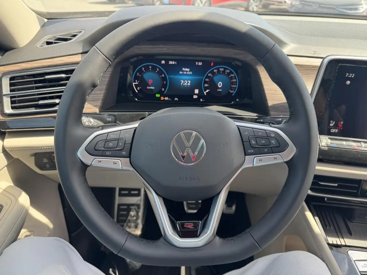 Volkswagen Atlas снимка Volkswagen Atlas