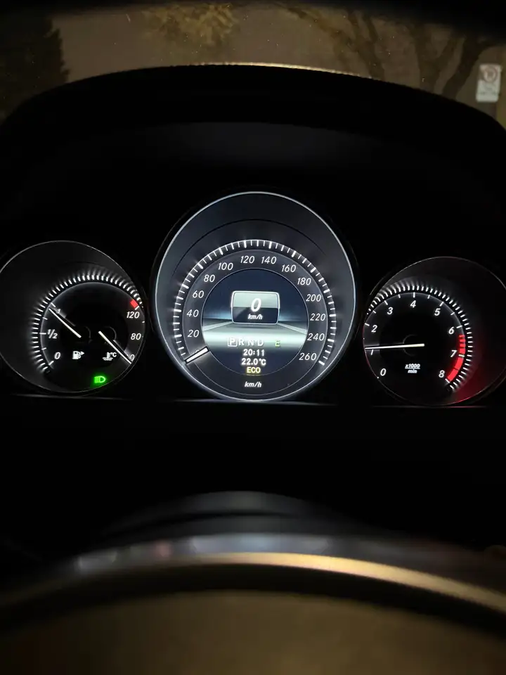 Mercedes-Benz C-Class photo Mercedes-Benz C-Class