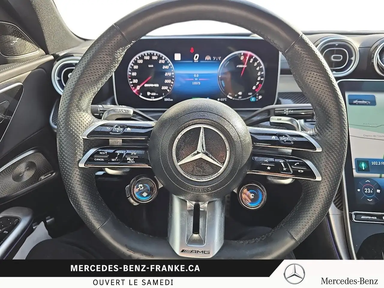 Mercedes-Benz C-Class снимка Mercedes-Benz C-Class