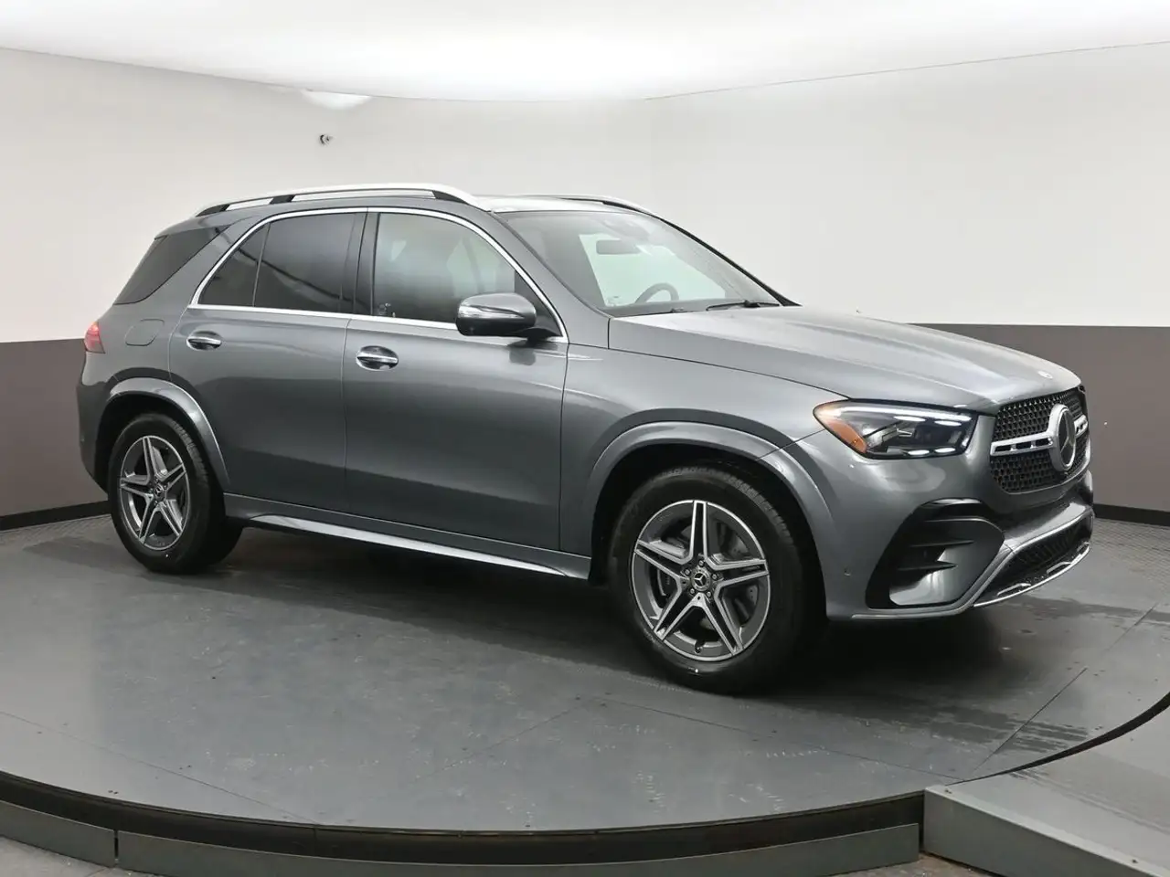 Mercedes-Benz GLE снимка Mercedes-Benz GLE