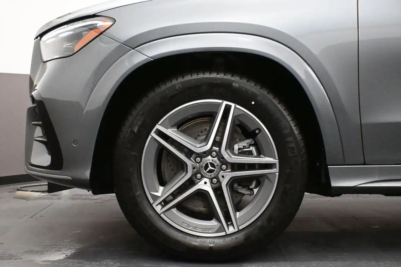 Mercedes-Benz GLE снимка Mercedes-Benz GLE