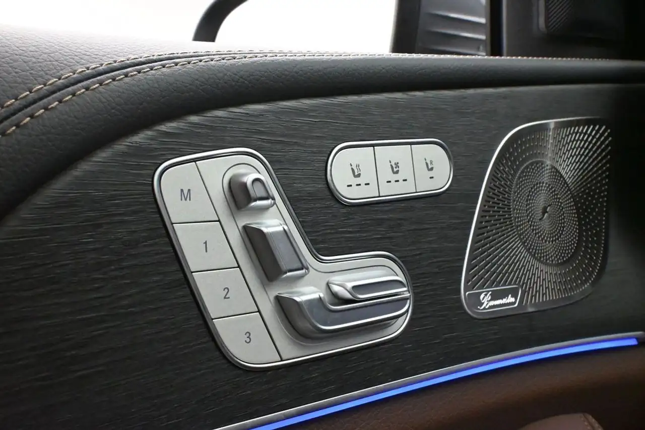 Mercedes-Benz GLE снимка Mercedes-Benz GLE