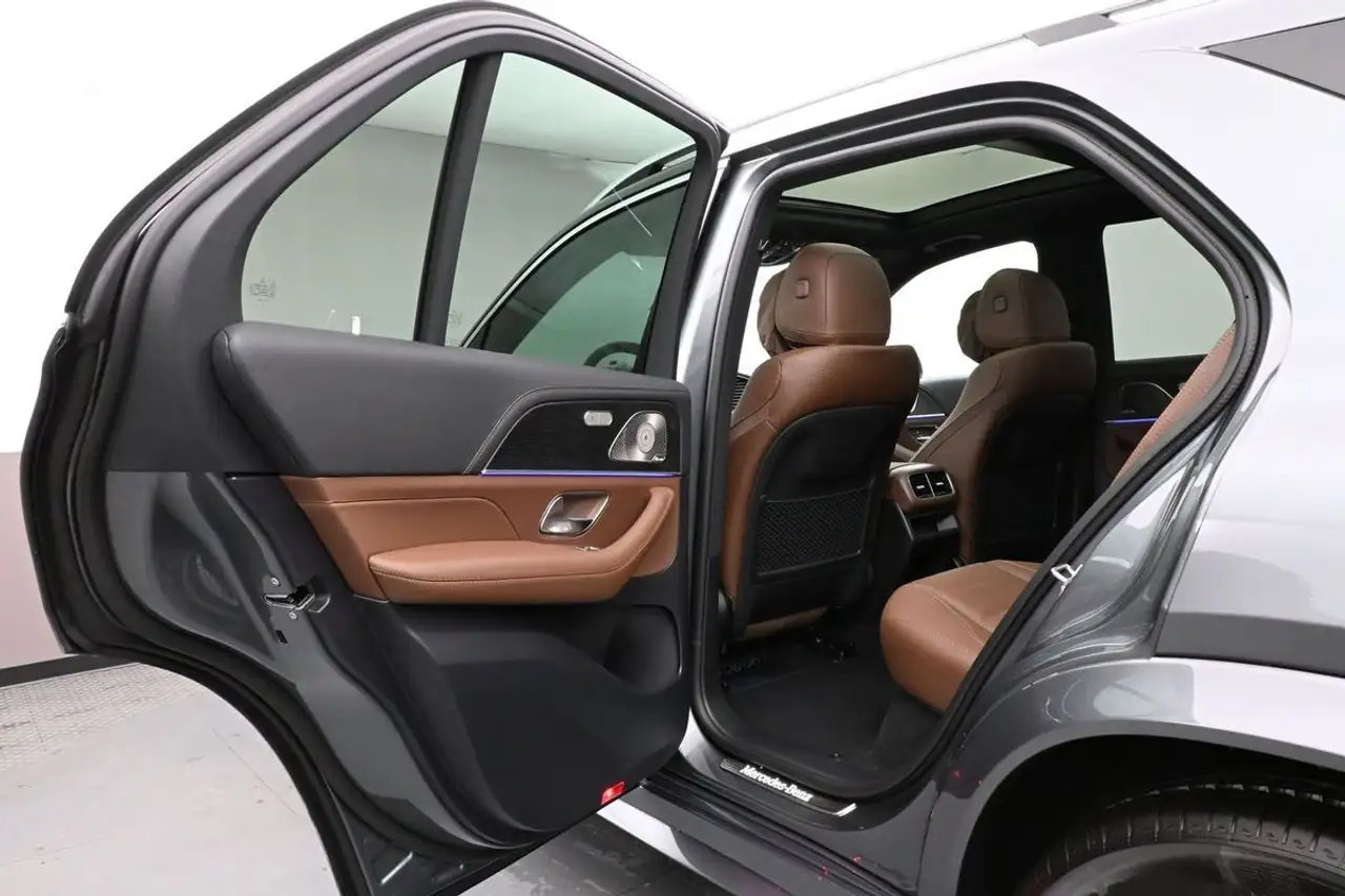Mercedes-Benz GLE снимка Mercedes-Benz GLE