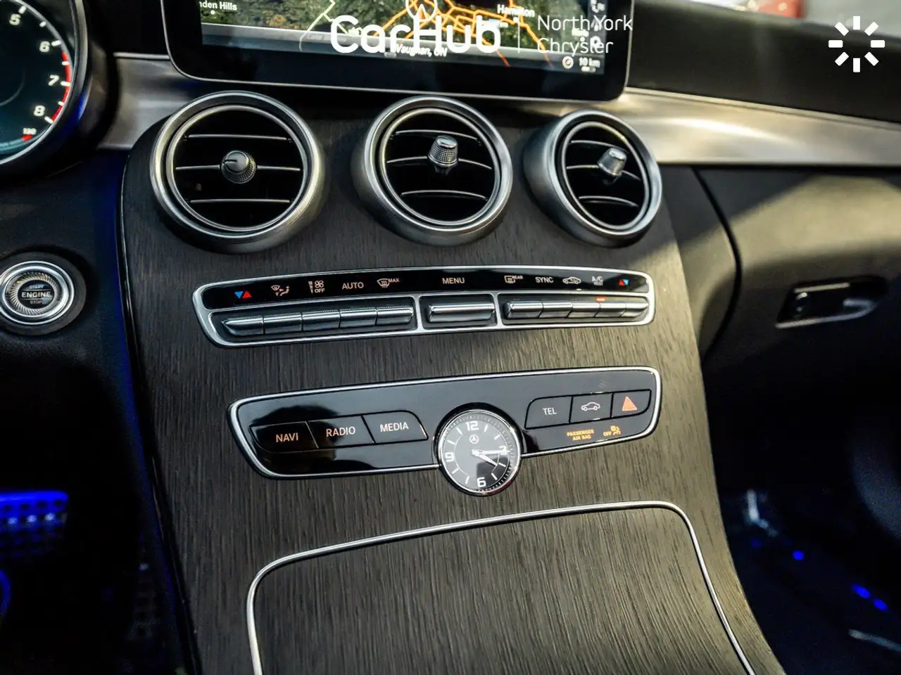 Mercedes-Benz C-Class снимка Mercedes-Benz C-Class