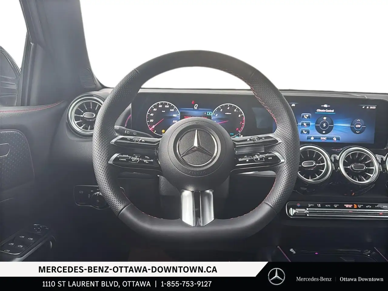 Mercedes-Benz GLB снимка Mercedes-Benz GLB