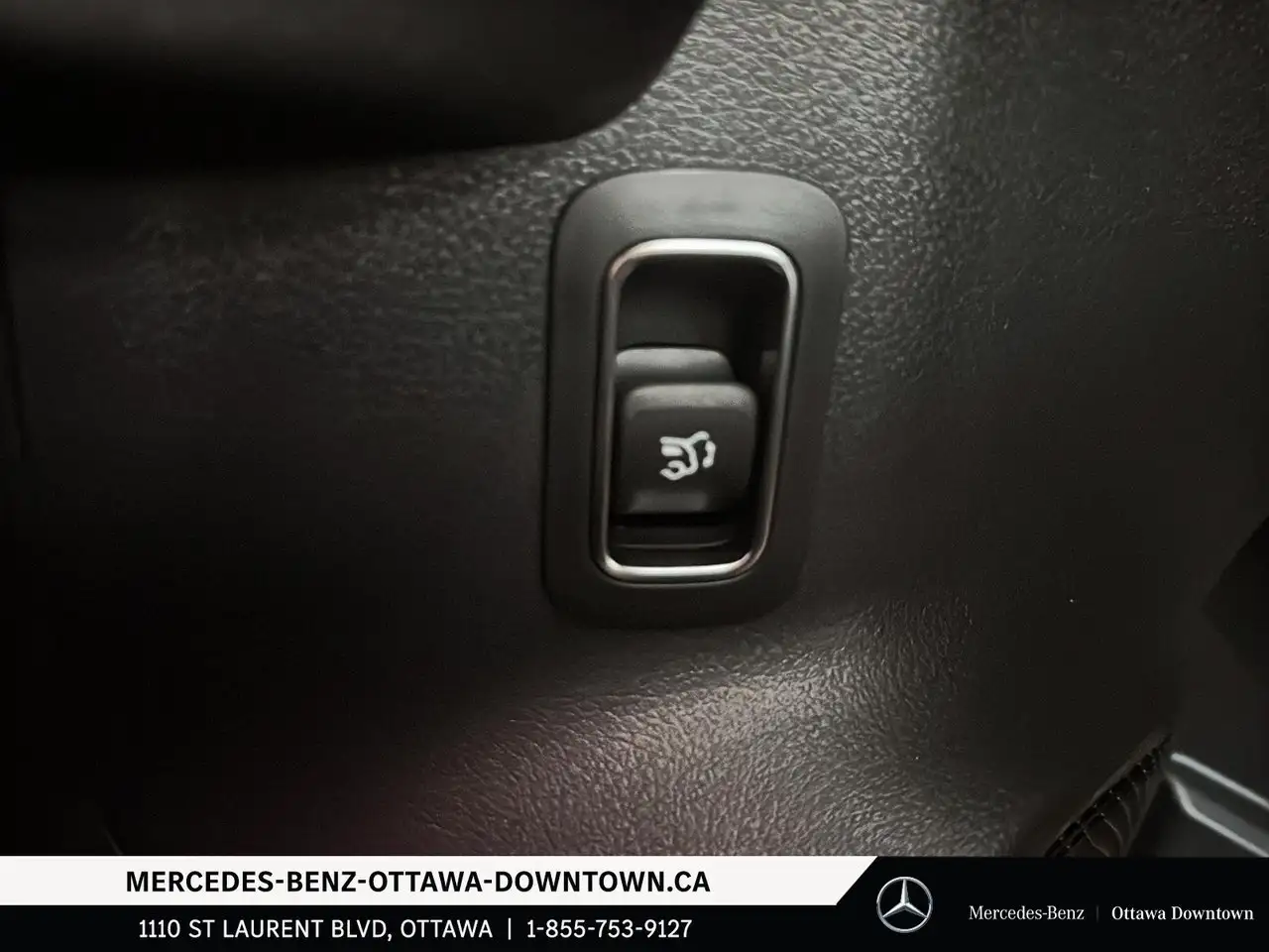 Mercedes-Benz GLB снимка Mercedes-Benz GLB