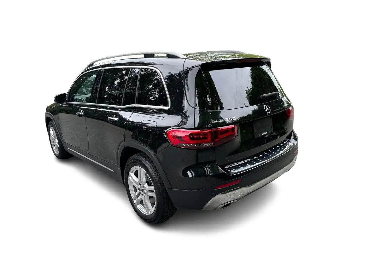 Mercedes-Benz GLB снимка Mercedes-Benz GLB