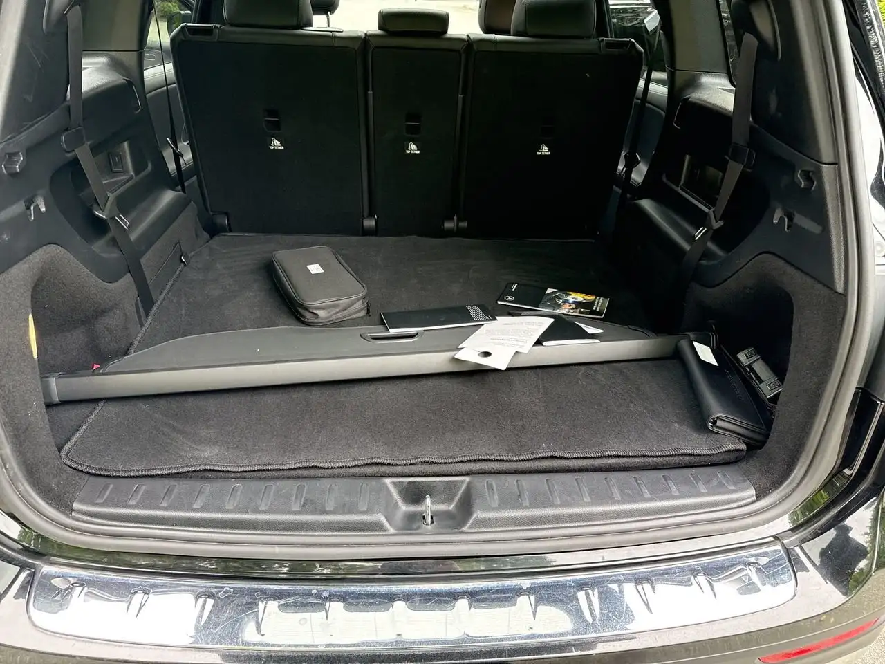 Mercedes-Benz GLB снимка Mercedes-Benz GLB