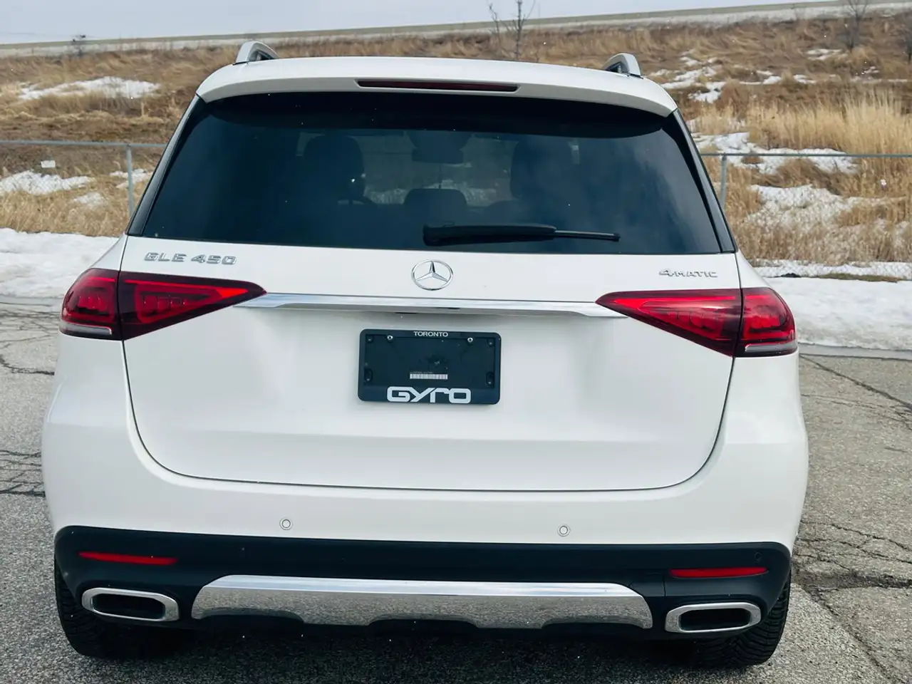 Mercedes-Benz GLE снимка Mercedes-Benz GLE